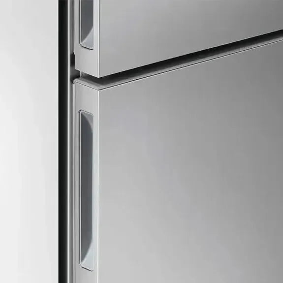 FISHER & PAYKEL 494L Bottom Mount Refrigerator - Stainless Steel RF522BRPX6