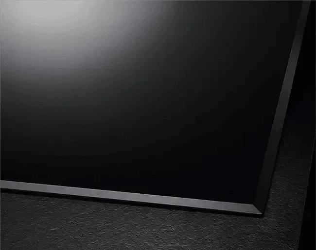 Falcon premium European Glass Black Upright 1100mm Induction Cooker detail