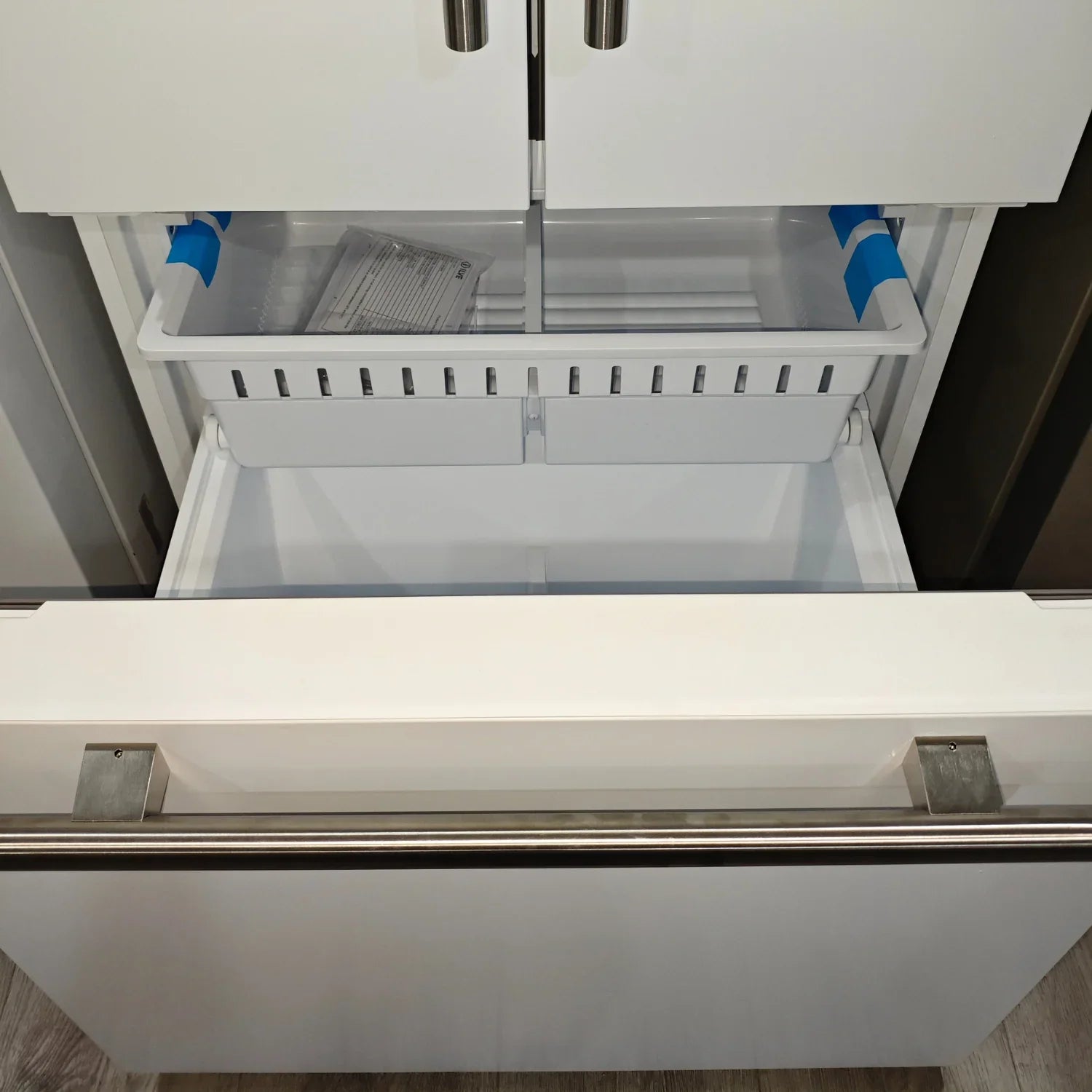 ILVE Freestanding French Door Refrigerator - R76FDAU/WH Nostalgie Collection