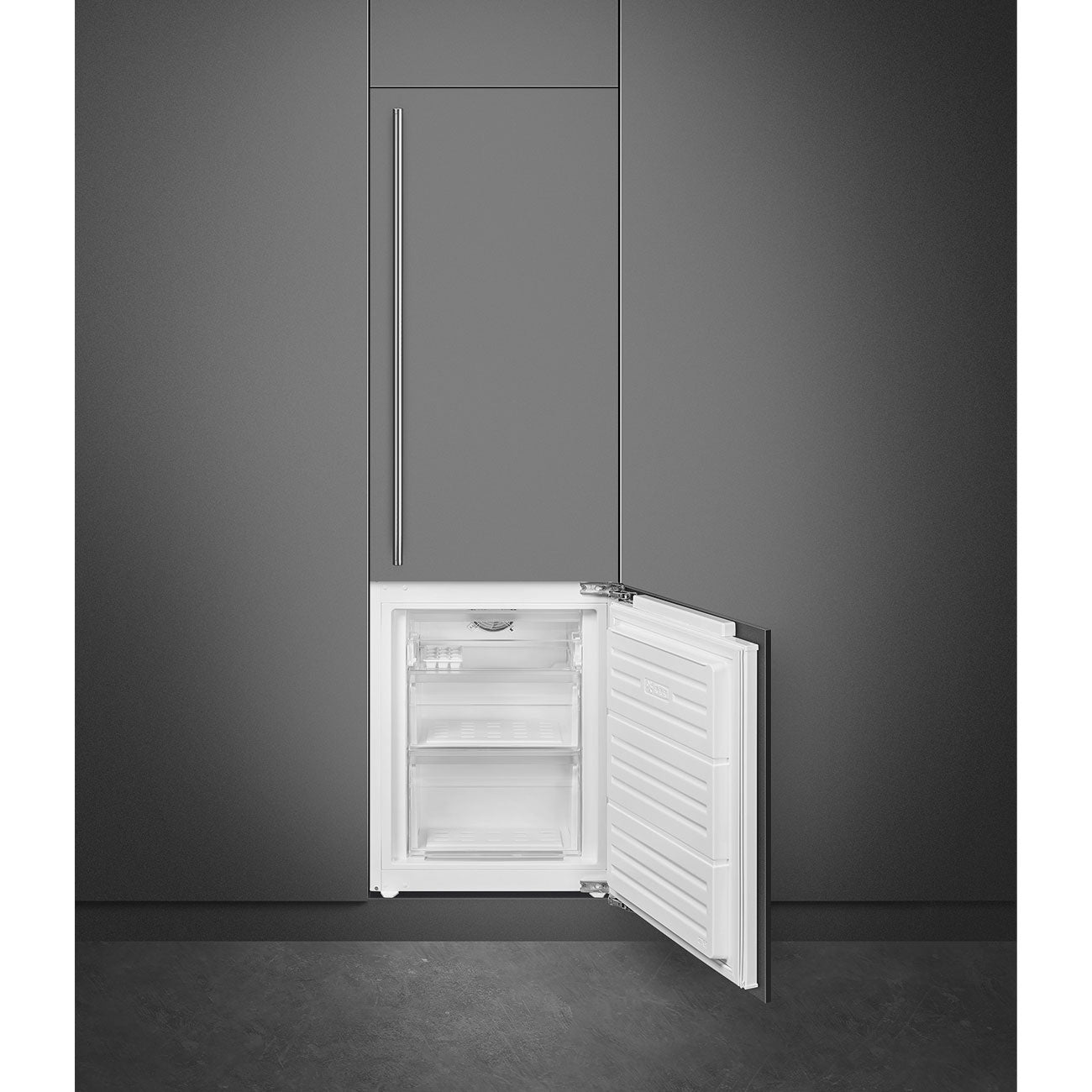 Smeg Fully Integrated Fridge/ Freezer- SABI256BM