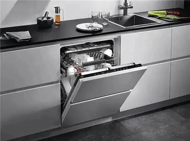 AEG 60cm Fully Integrated Dishwasher Clearance Line - FSE73800RO/C - newtonshomeappliances