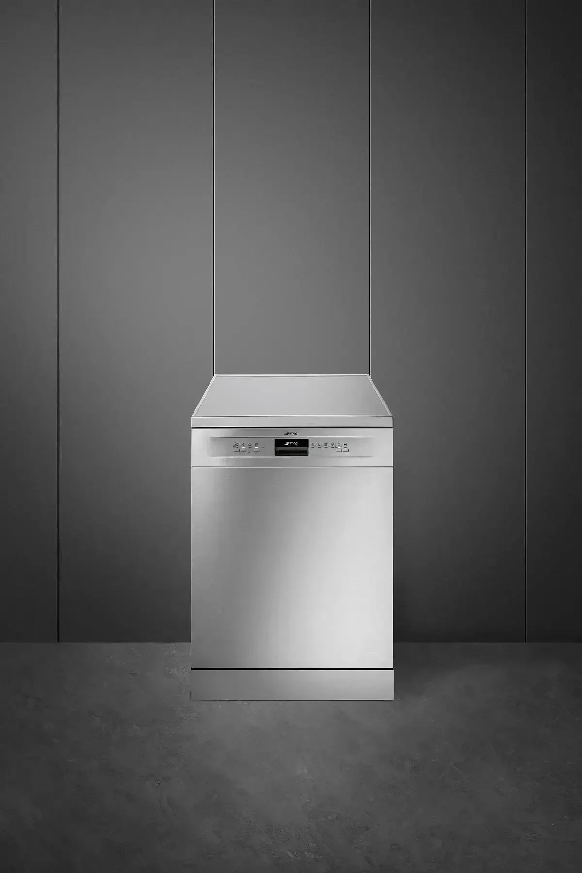 Smeg 60cm Freestanding Dishwasher - DWA6224X4 Stainless Steel