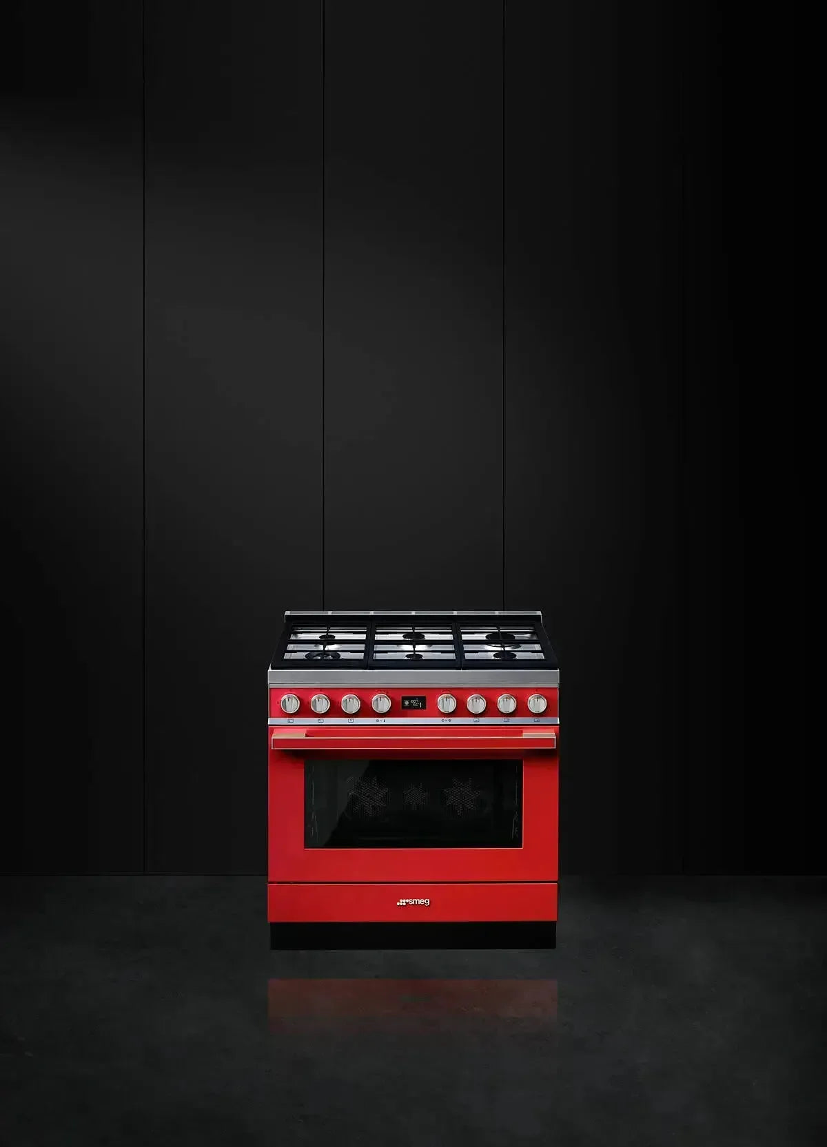 Smeg 90cm Portofino Pyrolytic Dual Fuel Cooker - Red