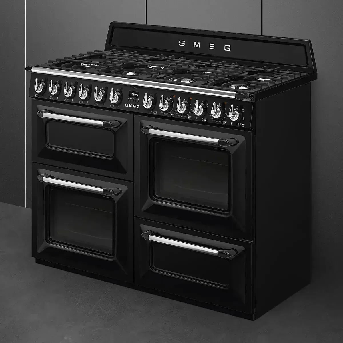 Smeg Victoria 110cm Dual Fuel Freestanding Cooker - Black TRA4110BL