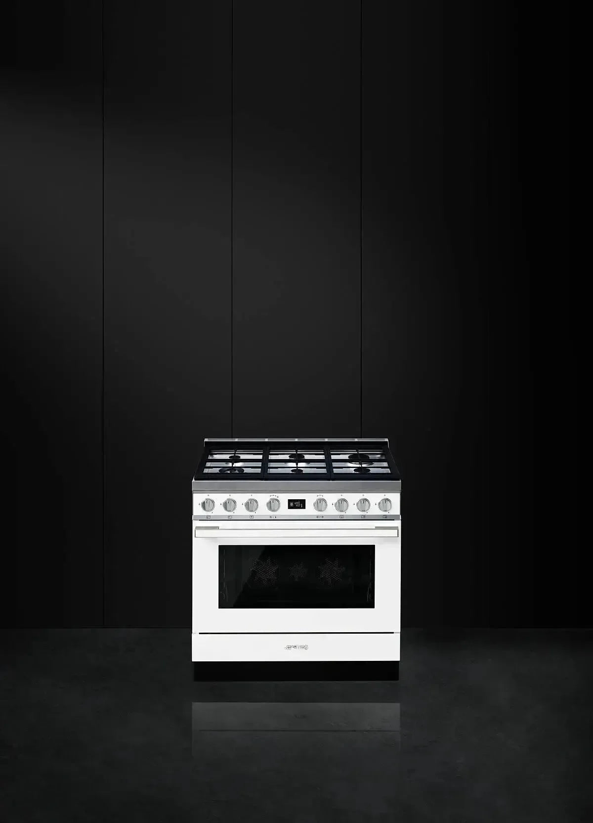Smeg Portofino 90cm Pyrolytic Cooker - CPF9GPWHA White