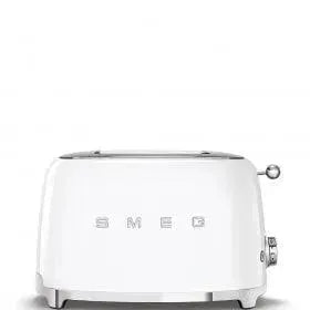 White SMEG 4-slice toaster with retro design for modern kitchen appliances