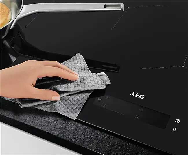 AEG 80cm 4 Zone Induction Cooktop with SenseFry