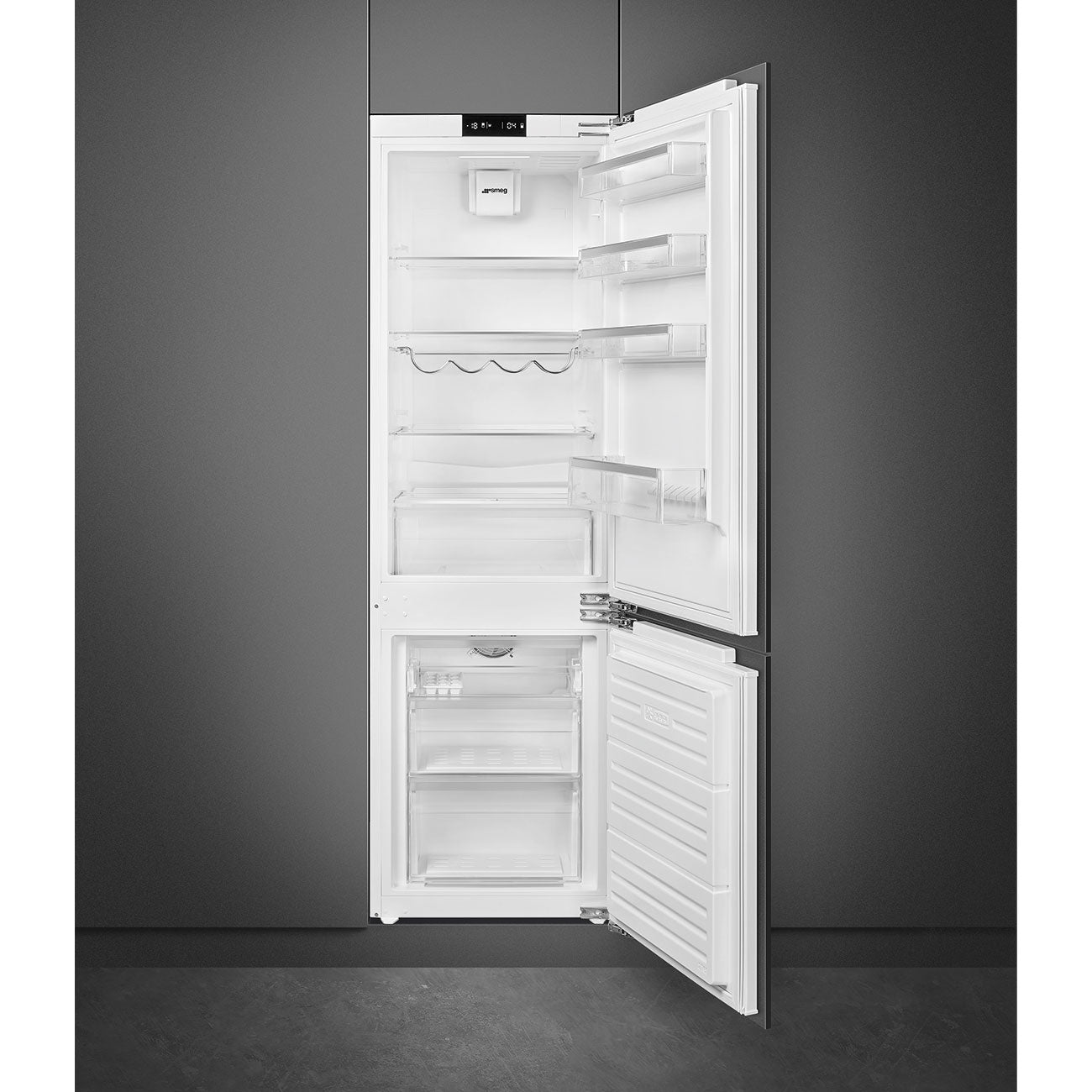 Smeg Fully Integrated Fridge/ Freezer- SABI256BM