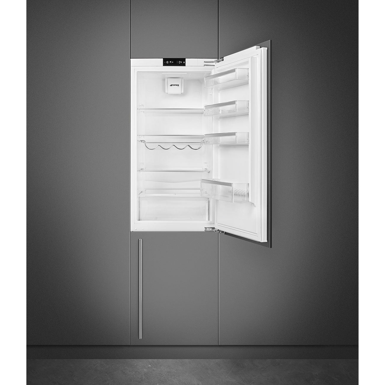 Smeg Fully Integrated Fridge/ Freezer- SABI256BM
