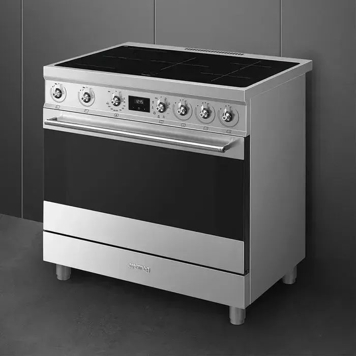 Smeg 90cm Freestanding Cooker with Induction Hob - Stainless Steel