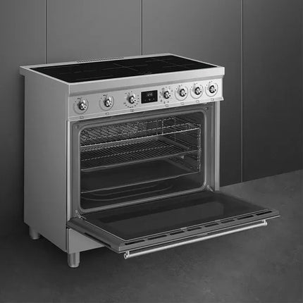 Smeg 90cm Freestanding Cooker with Induction Hob - Stainless Steel