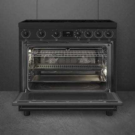 Smeg 90cm 6 Burner Classic Freestanding Cooker - Black