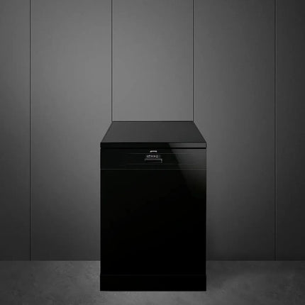 Smeg 60cm Diamond Series Freestanding Dishwasher - Black